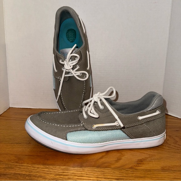 Xtratuf Other - XTRATUF Women's Boat Deck Shoes Gray Blue Sliders Casual Everyday Woman’s Sz 10